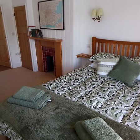 The Horse & Cart Hotel Peasmarsh Екстериор снимка