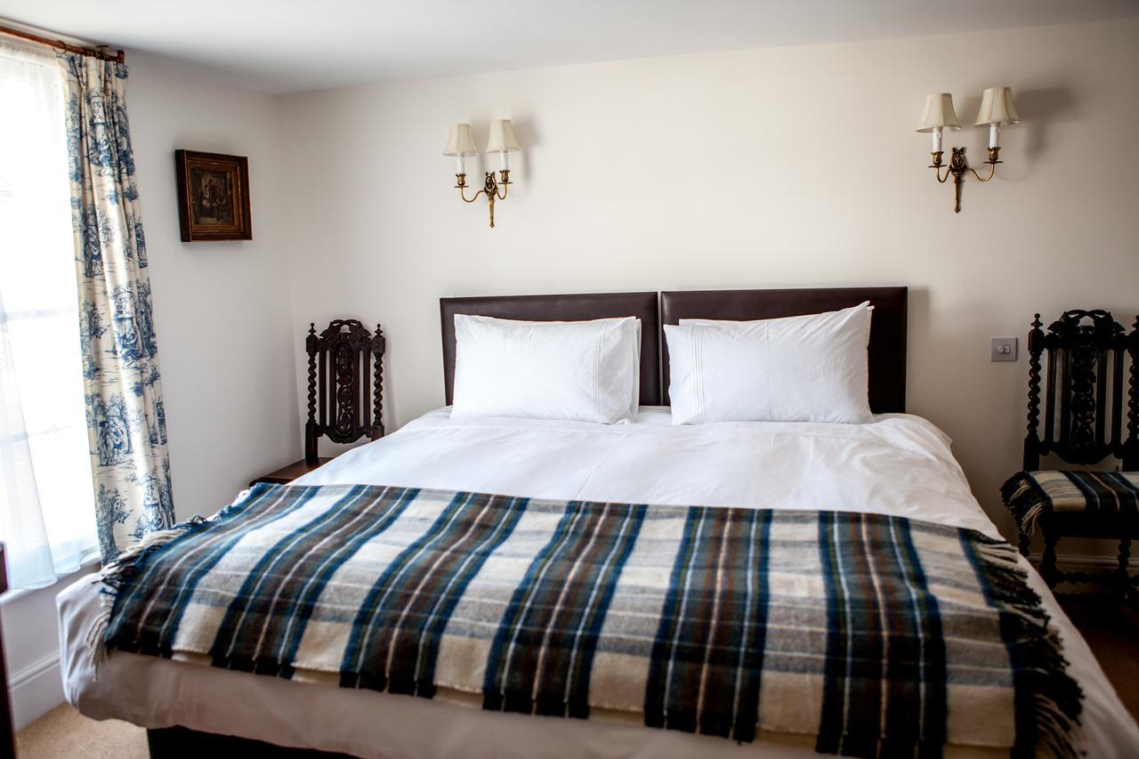 The Horse & Cart Hotel Peasmarsh Екстериор снимка