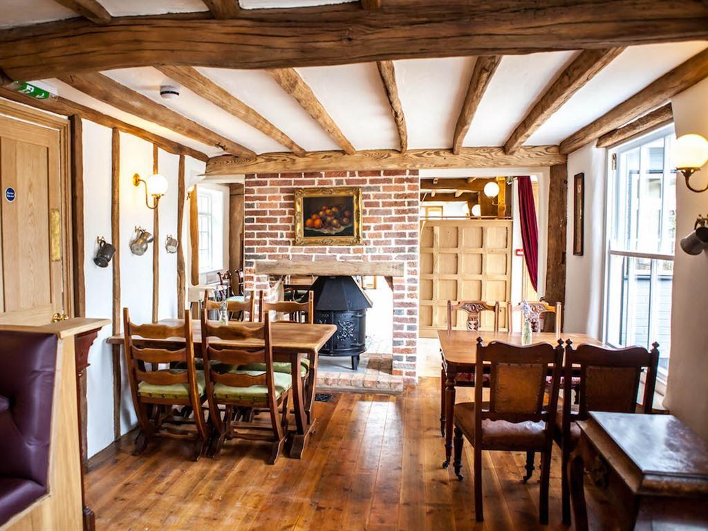 The Horse & Cart Hotel Peasmarsh Екстериор снимка