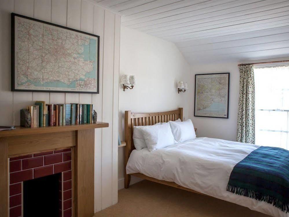 The Horse & Cart Hotel Peasmarsh Екстериор снимка